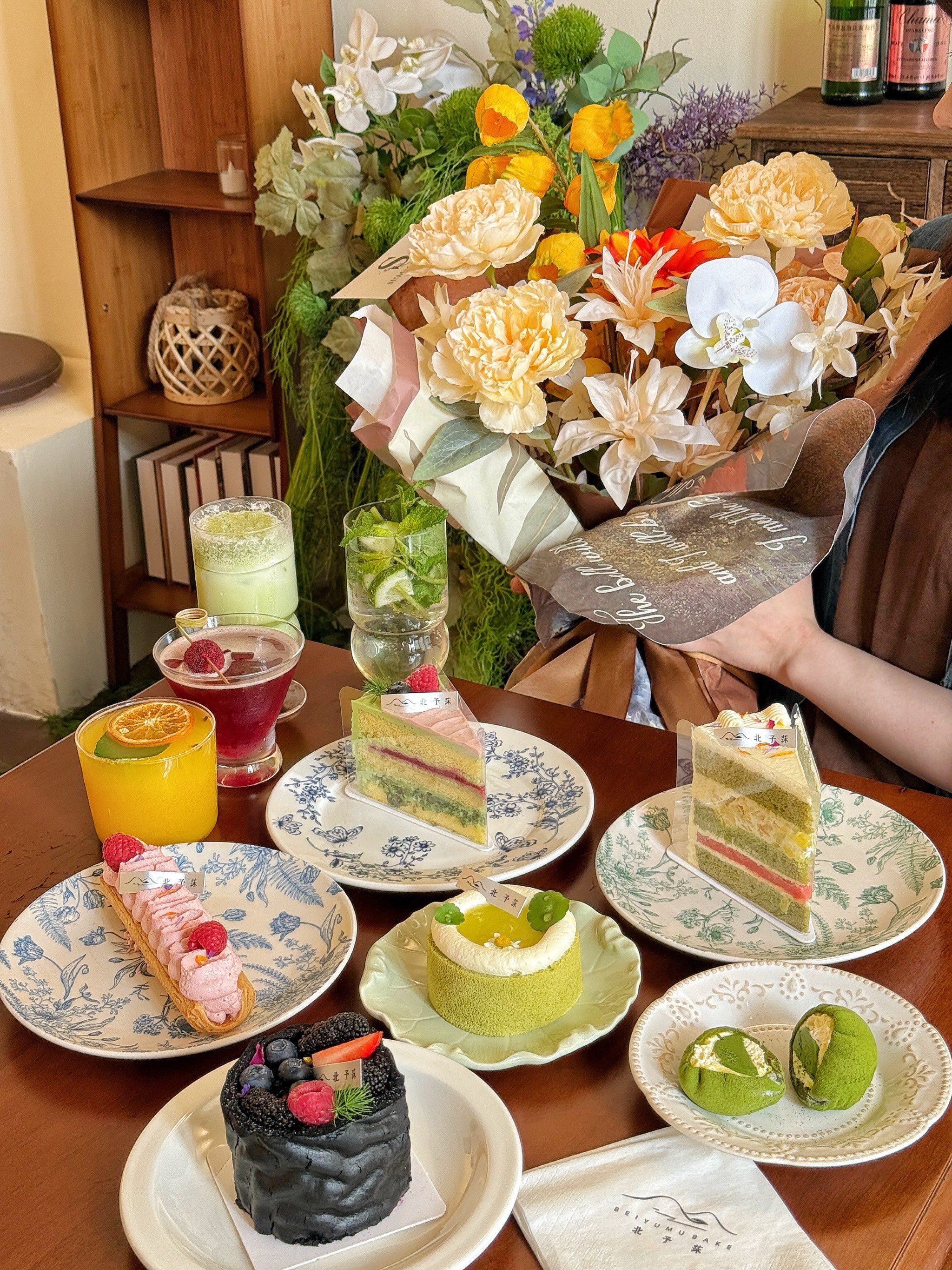 在揭阳🤎中古风甜品屋吃到了好漂亮的小蛋糕