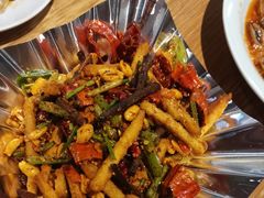 -荷花亭·湖北融合菜(十堰武商MALL店)