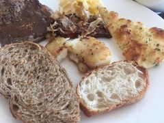 -圣丰索菲特·2 On 988 Café 自助餐厅