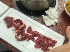 -四囍码头海鲜烧烤自助火锅(外滩南京东路悦荟广场店)