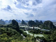 -叠彩山景区