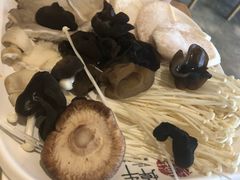 -焯牛潮汕牛肉火锅(云峰街创始店)