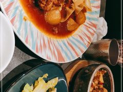 -耶里夏丽·丝路国际新疆菜·清真食品(徐汇南丹东路臻选店)