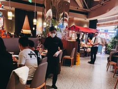 大堂-青年公社烤鸭(熙悦天街店)