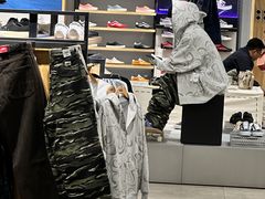 -VANS(三里屯太古里店)