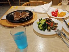 -纽斯特牛排自助餐厅(浦江万达店)