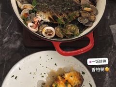 -LESCEDARS Brasserie Bistro香柏树