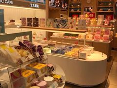 零售区-好利来(新华百货店)