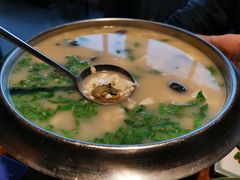 牡蛎豆腐汤-95号酱骨·一块豆腐(展春园西路店)
