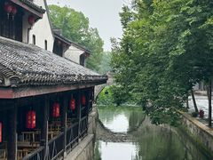 -鲁镇