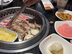 -木槿花韩式炭烤·熟成肉工坊(孙文东路店)
