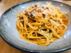 -HELLO 27 意面·沙拉·帕尼尼