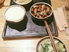 -俏湘私房菜(国贸店)