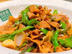 -绿草地·湘菜(悦方ID mall店)