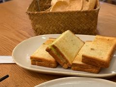 咖椰吐司-HELLO 27 意面·沙拉·帕尼尼