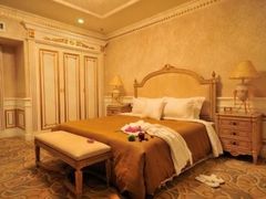 1-白套卧室-上海安亭别墅花园酒店