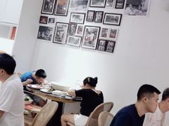 -小乌猪·金华筒骨煲(永盛购物广场店)