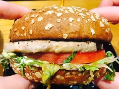 -The Habit Burger Grill 哈比特汉堡(爱琴海店)