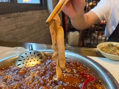 -九尺赵老四鲜鹅肠火锅