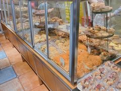 面包甜点陈列柜-苹果花园(龙漕路店)