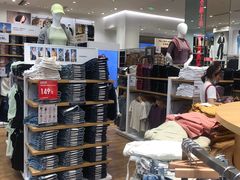 -优衣库(深圳万象天地旗舰店)