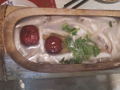 山菌汤-鲁城往事(游客中心店)