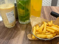 -必胜客(新中纬店)
