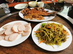 -北京龙庆四季香农家饭庄·灶台鱼·碳烤虹鳟鱼(龙庆峡店)