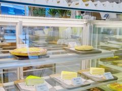 面包甜点陈列柜-猫王榴莲世家(三里屯SOHO商场店)