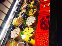 -牛YO寿喜烧·铁板烧和牛火锅自助(市府恒隆店)