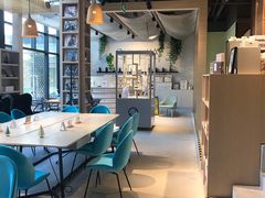 -光海书局(南京东路第一百货店)