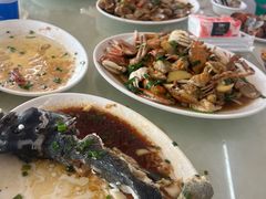 -红月湾海鲜饭店•沙滩海景(双月湾店)