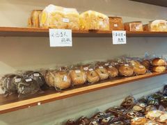 -雀食面包店(钟楼店)