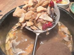 -蘑界·野生菌火锅(深业上城店)