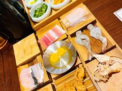 -银米·云南传统过桥米线(双廊黑金冠店)