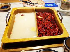 -尚尚仙·酸汤猪手·猪肚鸡火锅(华联万柳购物中心店)