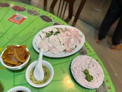 -华哥新鲜猪精品美食