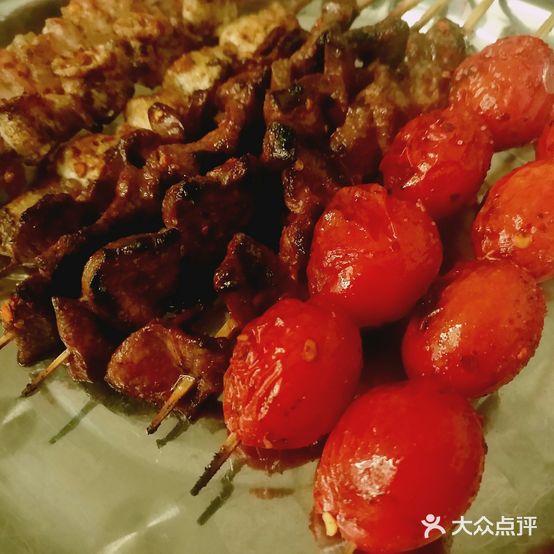 二小脚烧烤(星光大道购物中心店)