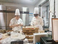 -伊喜饺子·烤鸭(五道口学院路店)