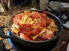 -猪啊牛呀羊啊铜盘烤肉(正大广场店)