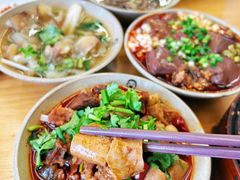 -谢老五跷脚牛肉·非遗传承店