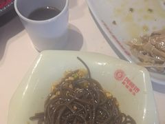 -何师傅美蛙鱼头(汉街店)