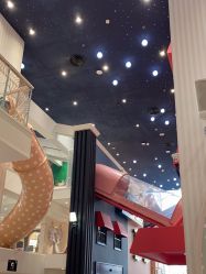 -奈尔宝·儿童乐园·亲子餐厅(华采天地店)