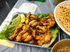 -肥肥虾庄·金牌油焖大虾(东湖欢乐谷店)