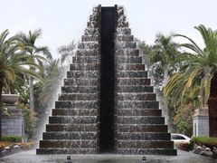 -海南清水湾莱佛士酒店