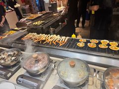 -雍和会海鲜姿造自助(湖东路店)