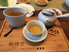 -梅间堂茶馆(绿地缤纷城店)
