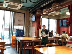 -老天桥酱肉烧饼夹肘子(天桥店)