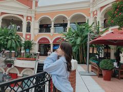 -佛罗伦萨小镇广佛名品奥特莱斯(疏港路店)