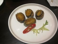 -赶海部落海鲜城(海阳路店)